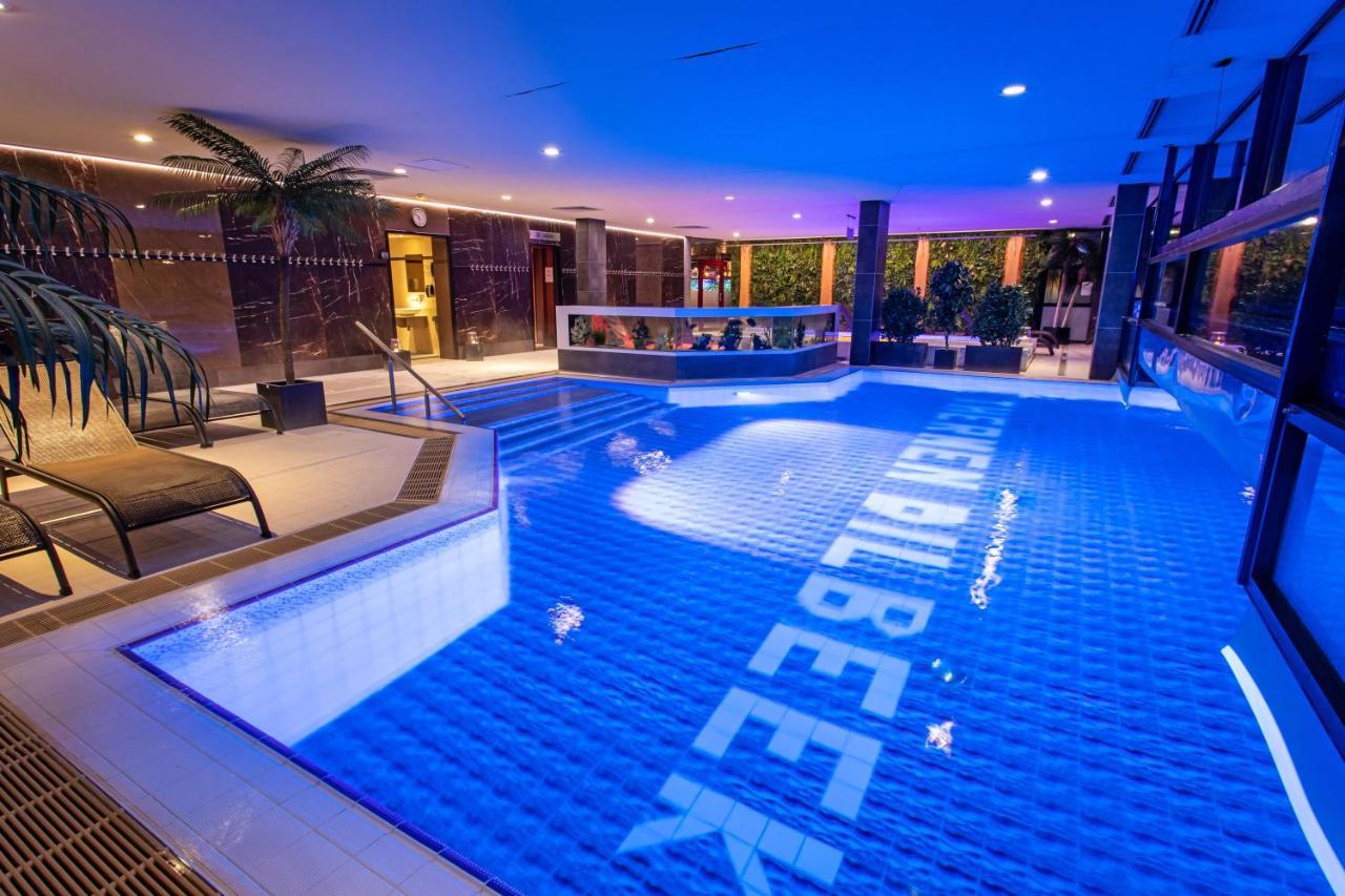 Hotel Thermen ديلبيك المظهر الخارجي الصورة